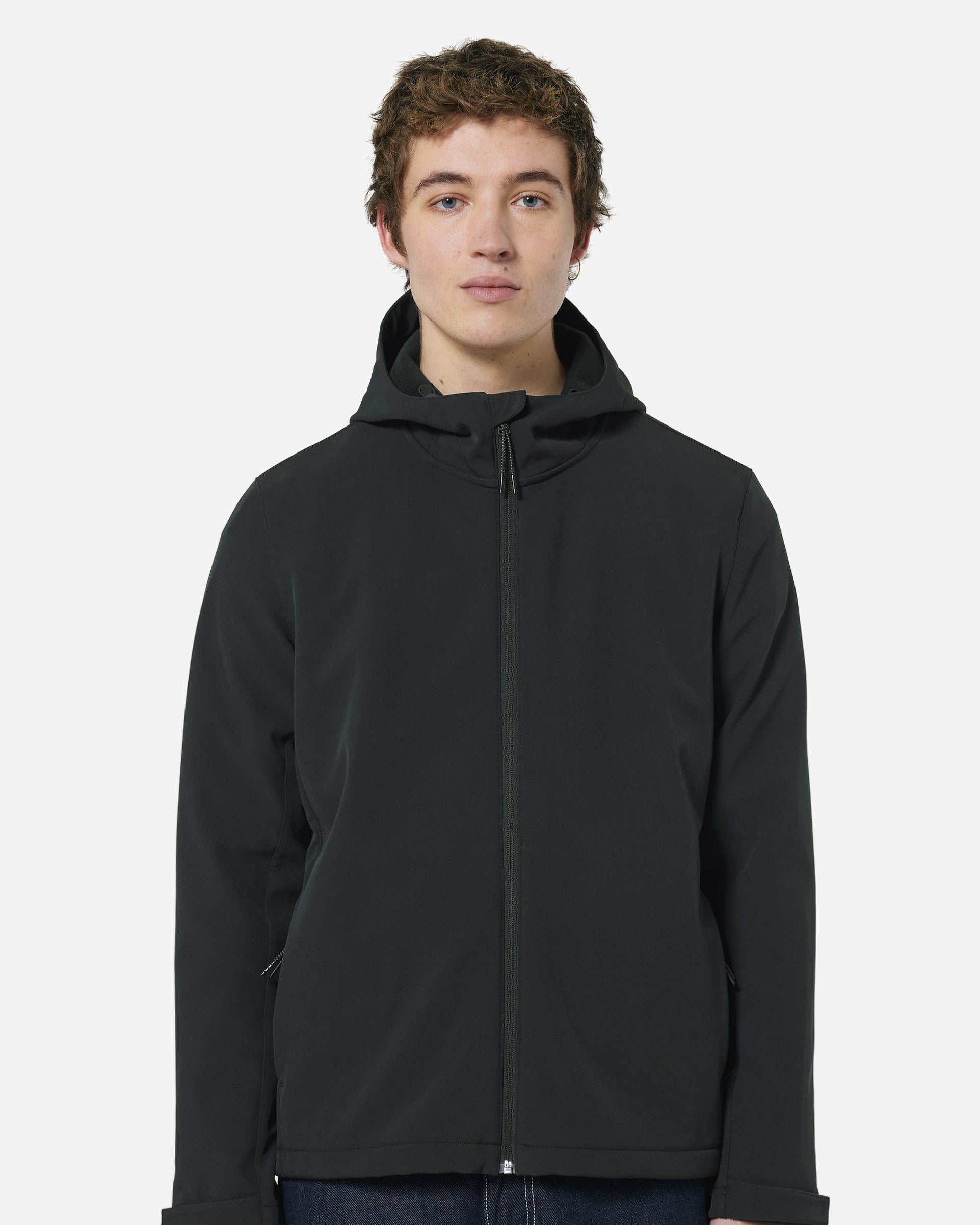 Veste softshell à capuche homme Stanley Discoverer porté, coloris Black