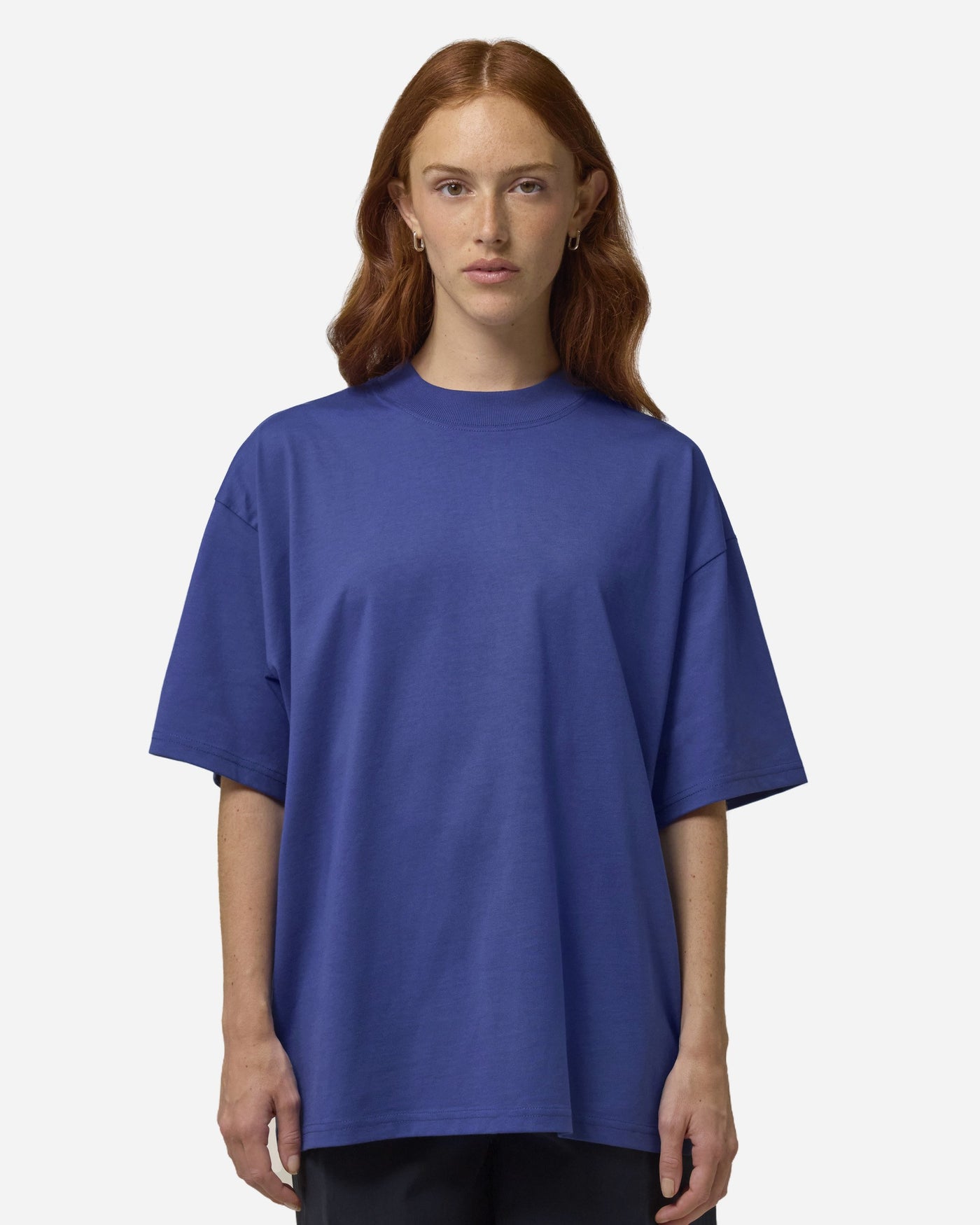 T-shirt unisexe Blaster 2.0 porté, coloris Dusk