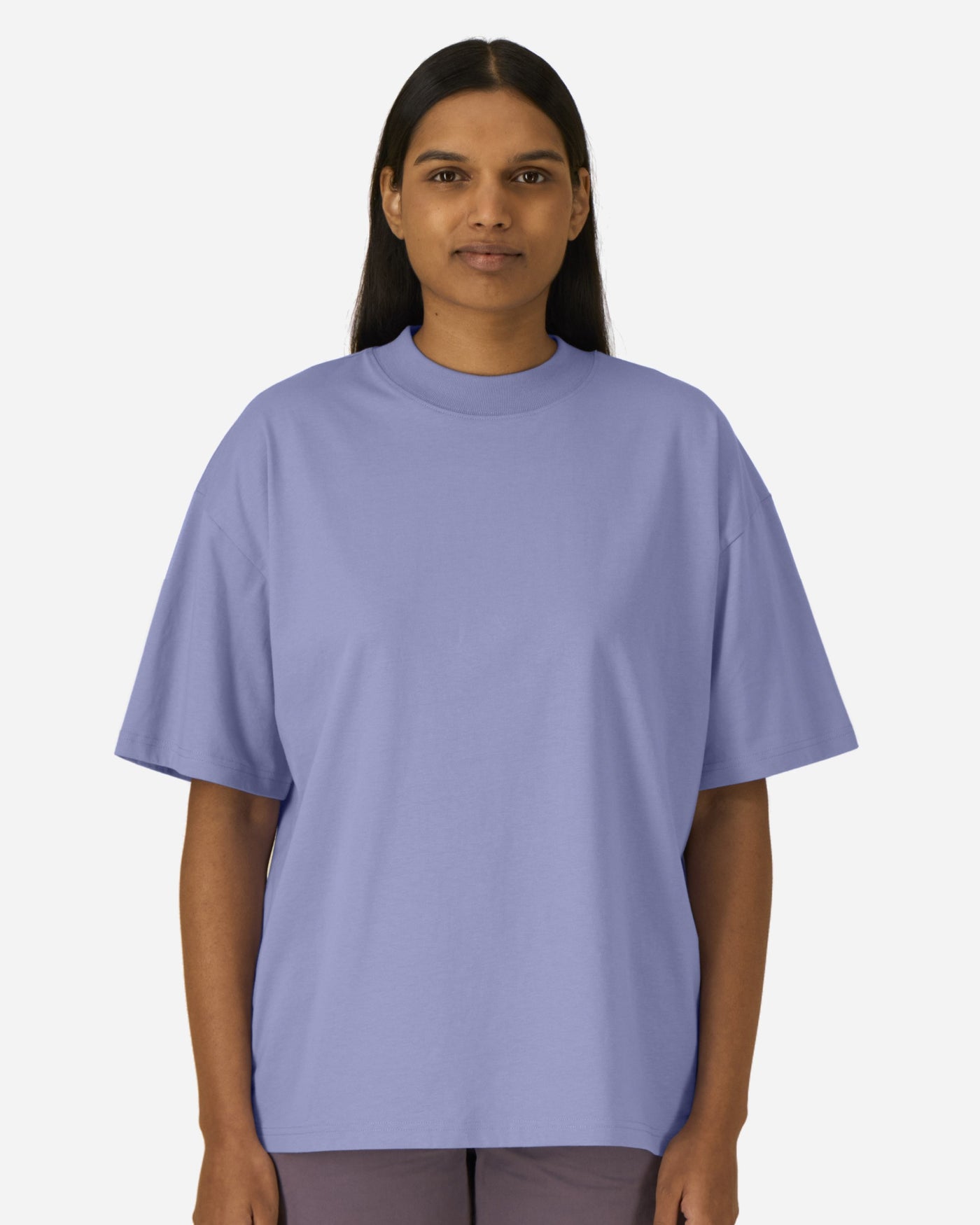 T-shirt unisexe Blaster 2.0 porté, coloris Violet