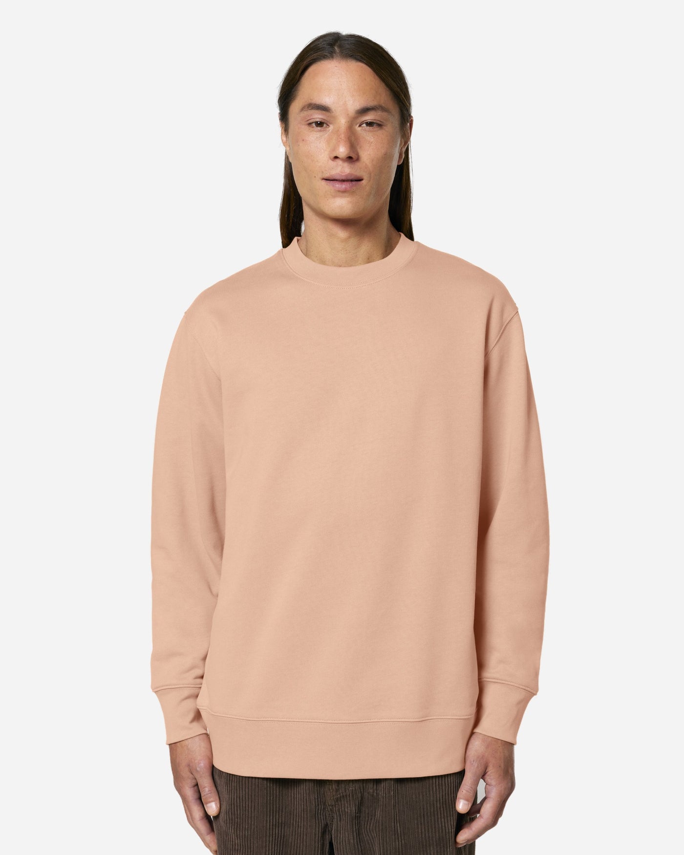 Sweat unisexe Changer 2.0 Couleurs porté, coloris Fraiche Peche