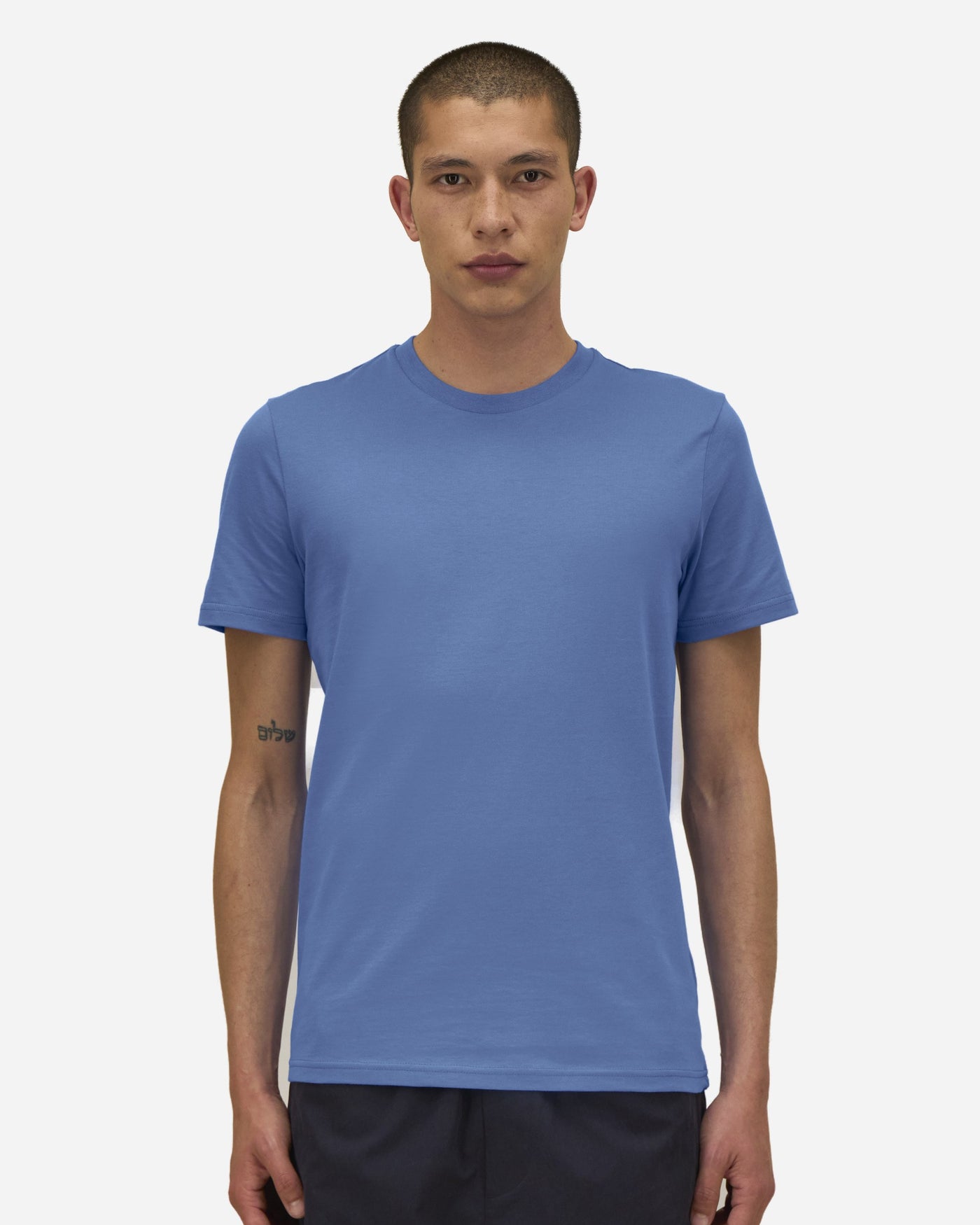 T-shirt unisexe Crafter Couleurs porté, coloris Bright Blue