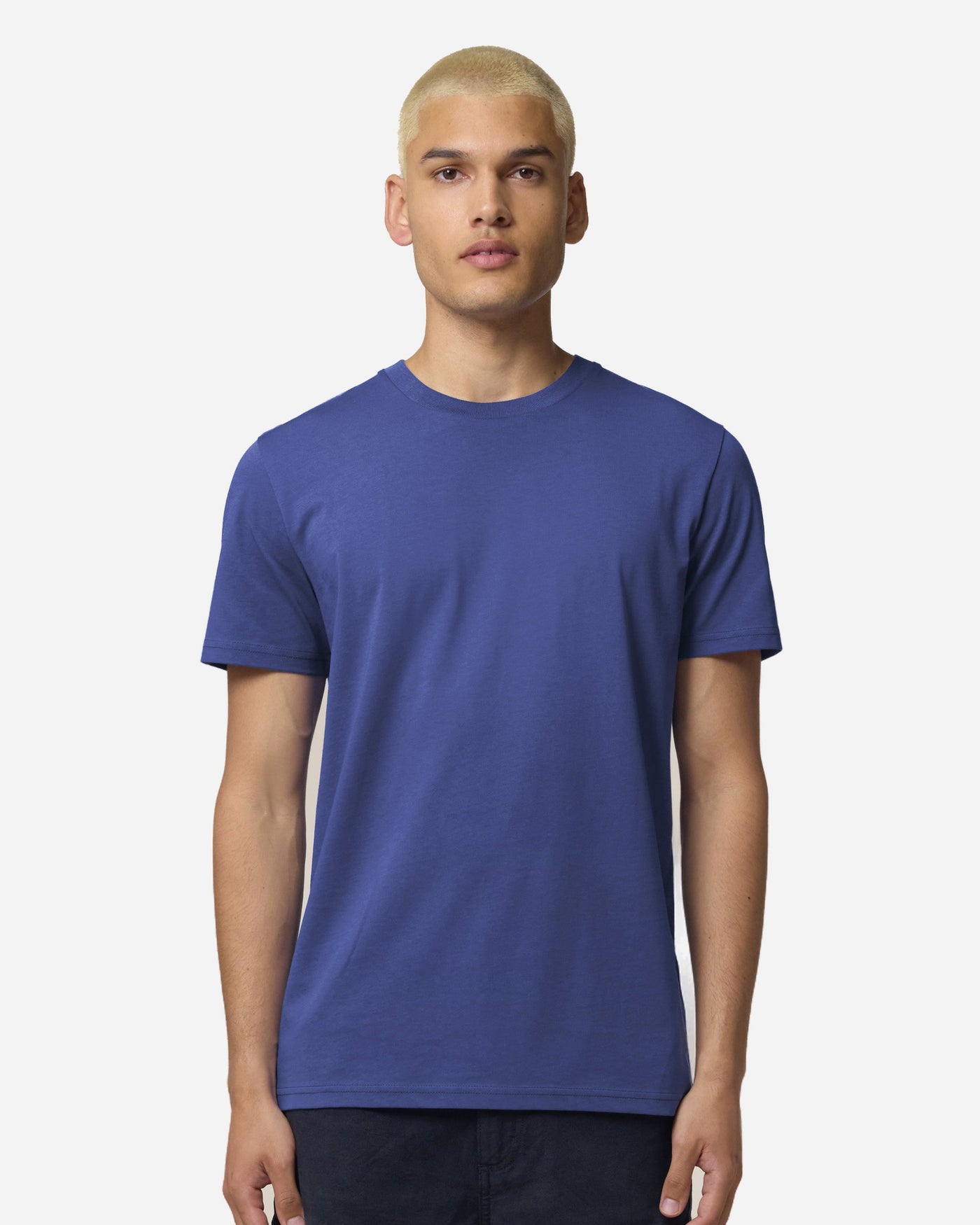 T-shirt unisexe Crafter Couleurs porté, coloris Dusk