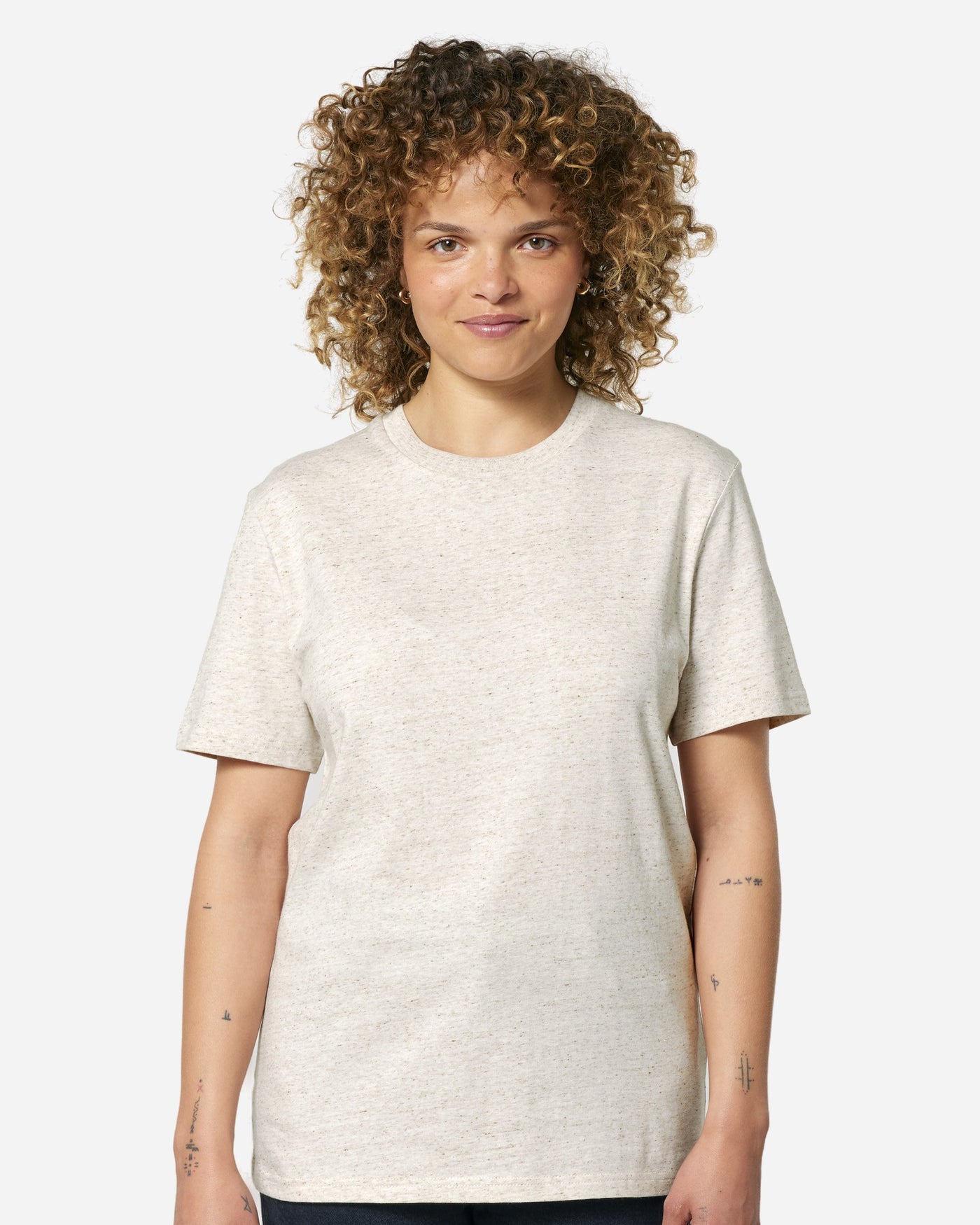 T-shirt unisexe Creator 2.0 porté, coloris Eco-Heather