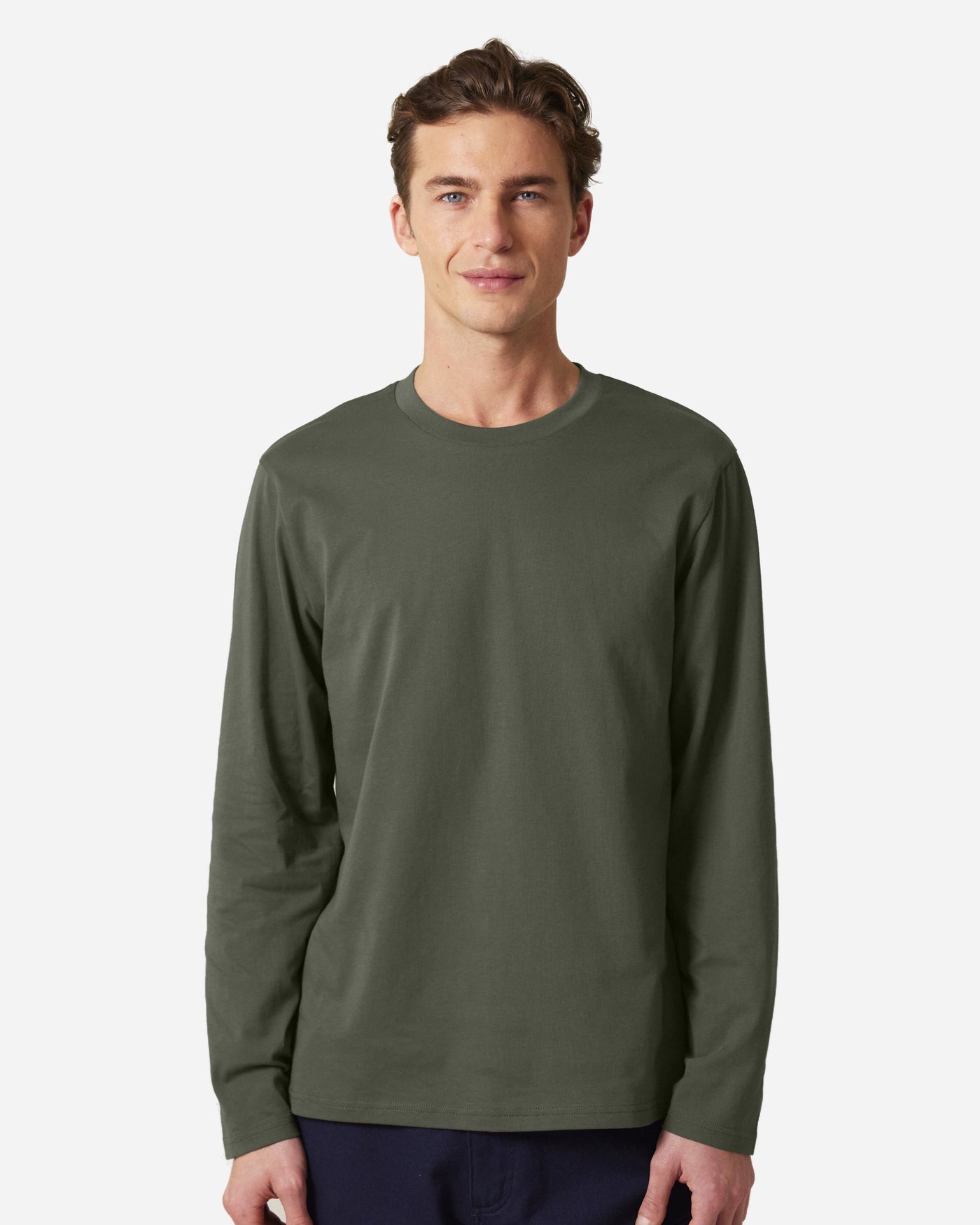 T-shirt unisexe Creator 2.0 Long Sleeve porté, coloris Khaki