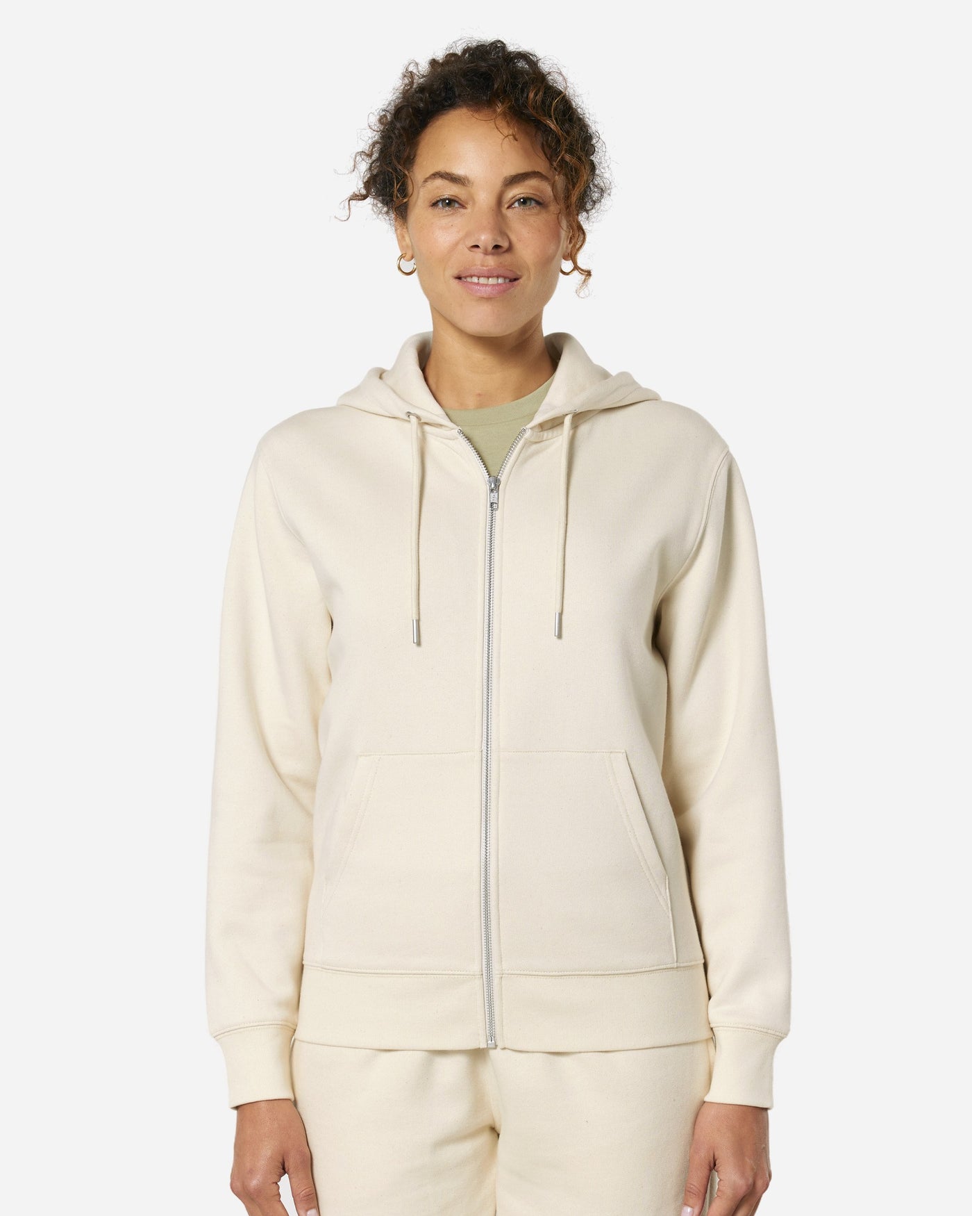 Sweat à capuche zippé unisexe Cultivator 2.0 porté, coloris Natural Raw