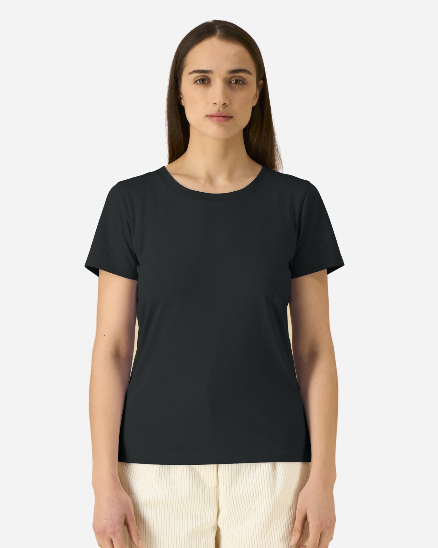 T-shirt femme Stella Expresser 2.0 porté, coloris Black
