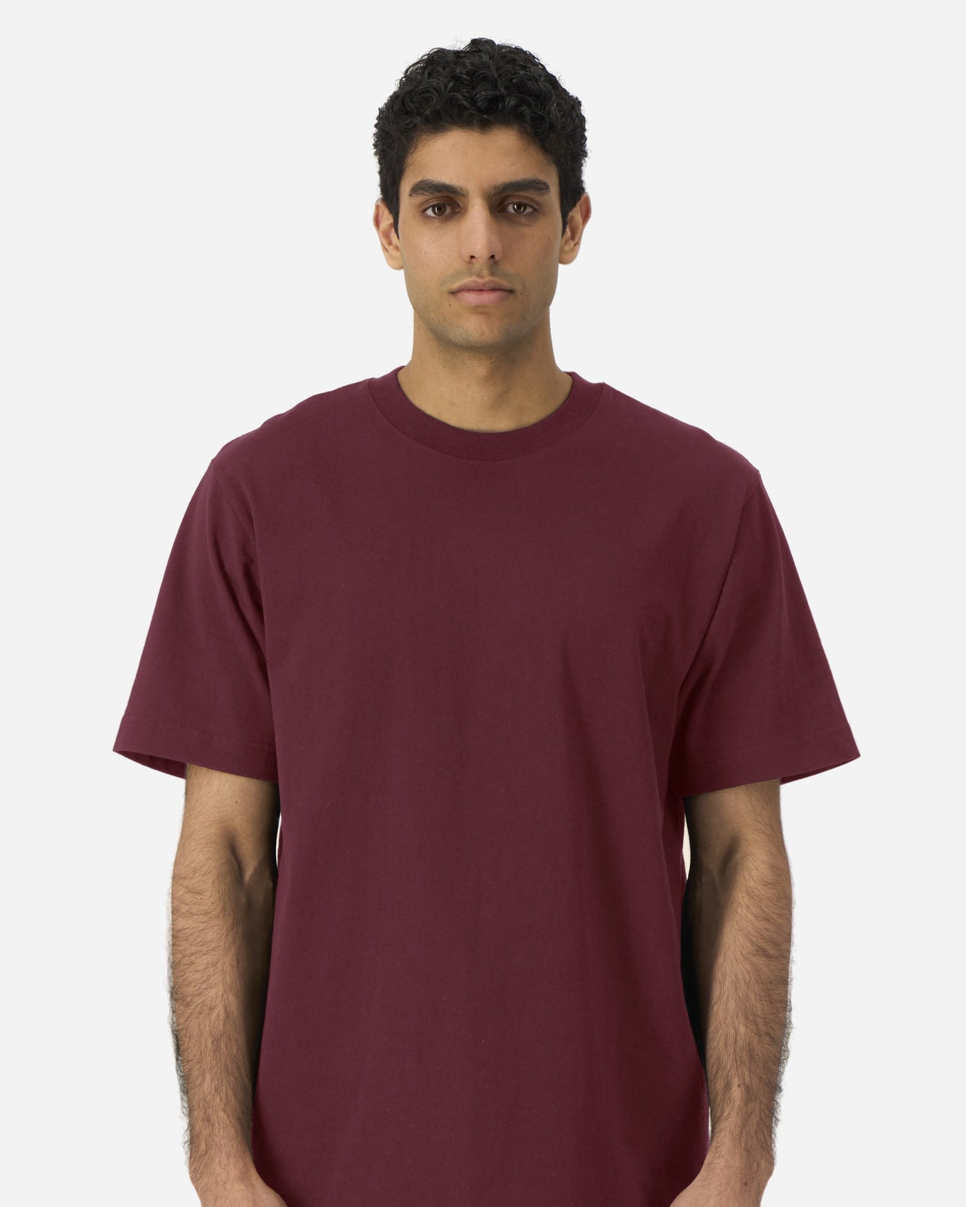T-shirt unisexe Freestyler porté, coloris Burgundy