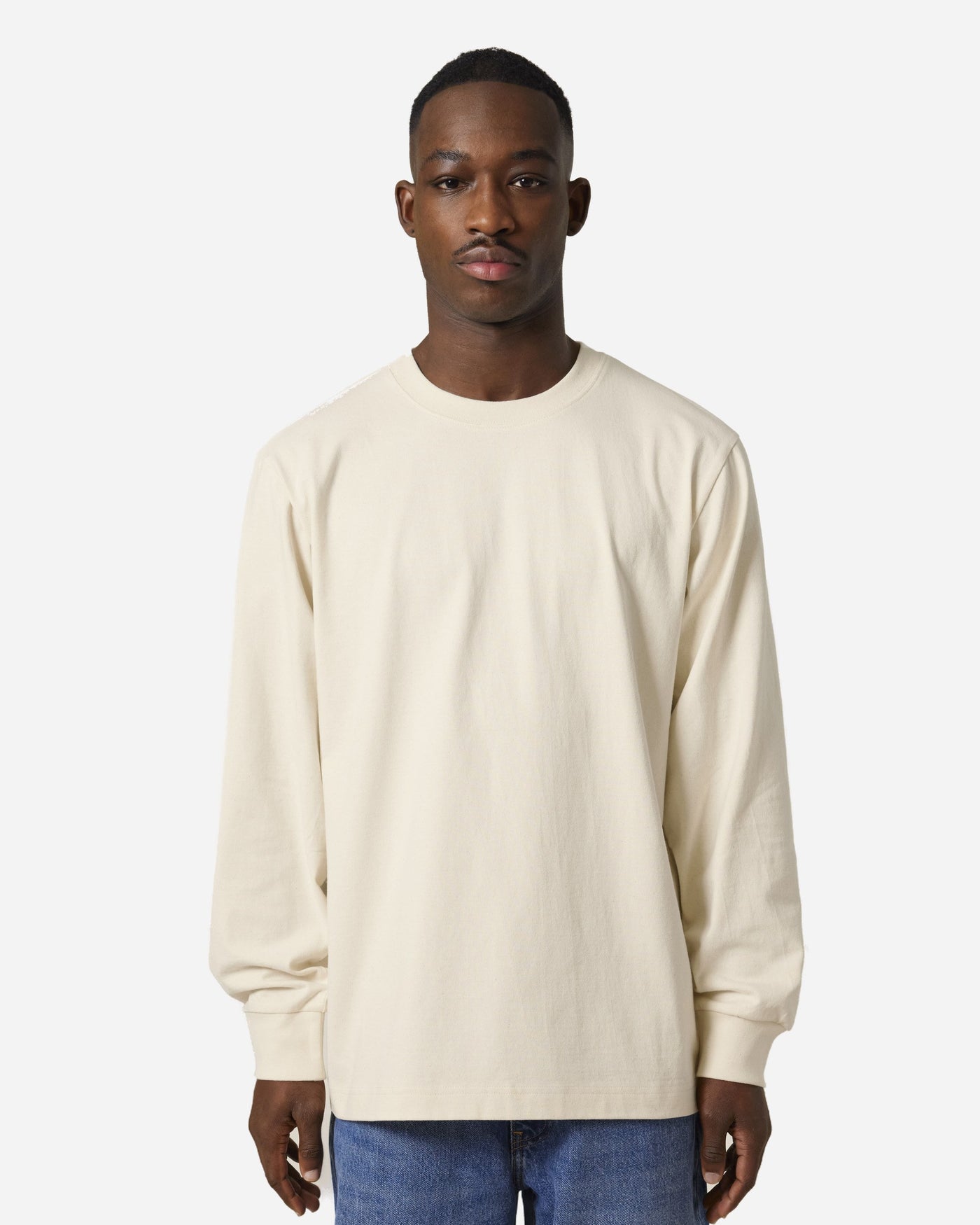 T-shirt unisexe Freestyler Long Sleeve porté, coloris Natural Raw