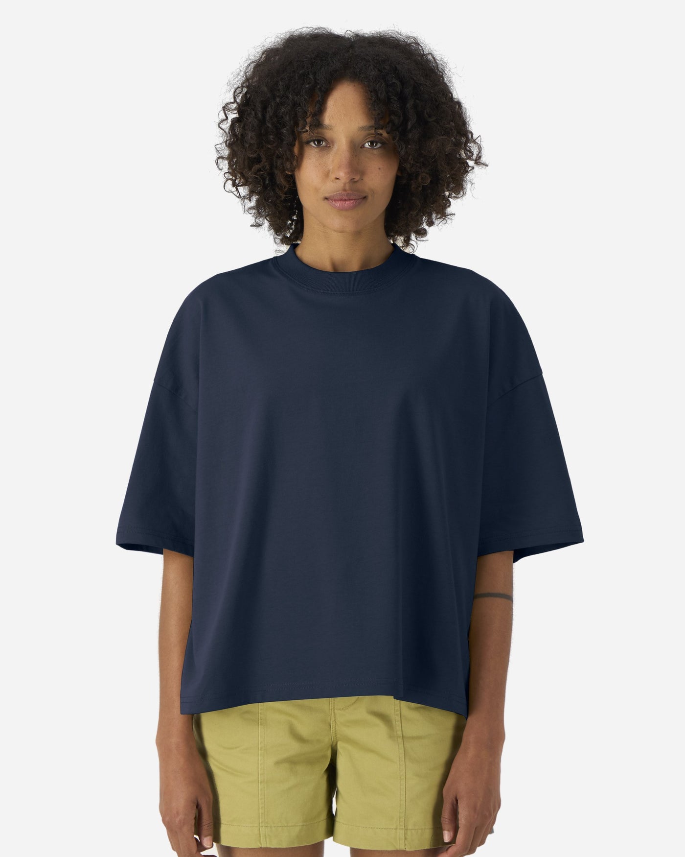 T-shirt unisexe Hypster porté, coloris French Navy