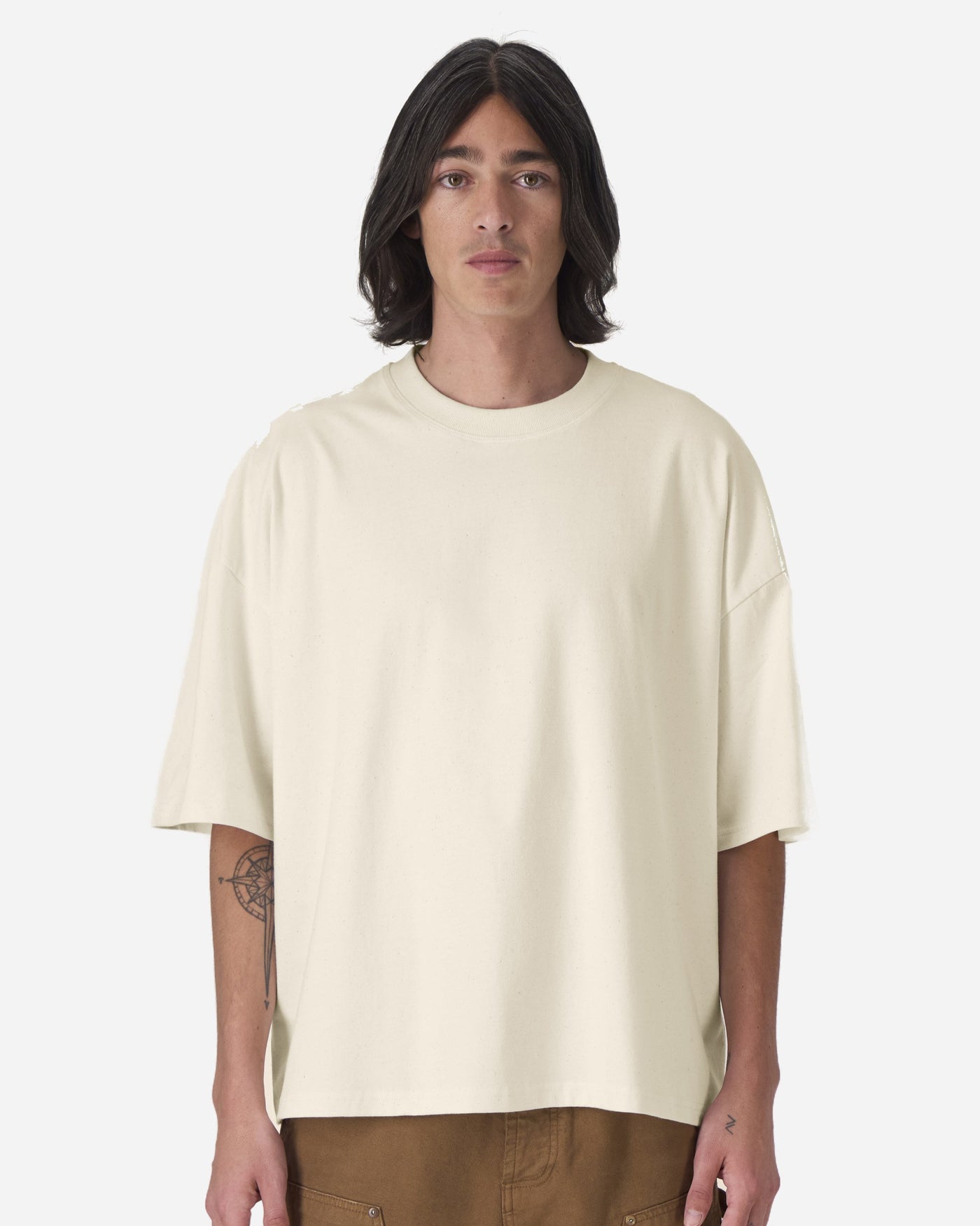 T-shirt unisexe Hypster porté, coloris Natural Raw