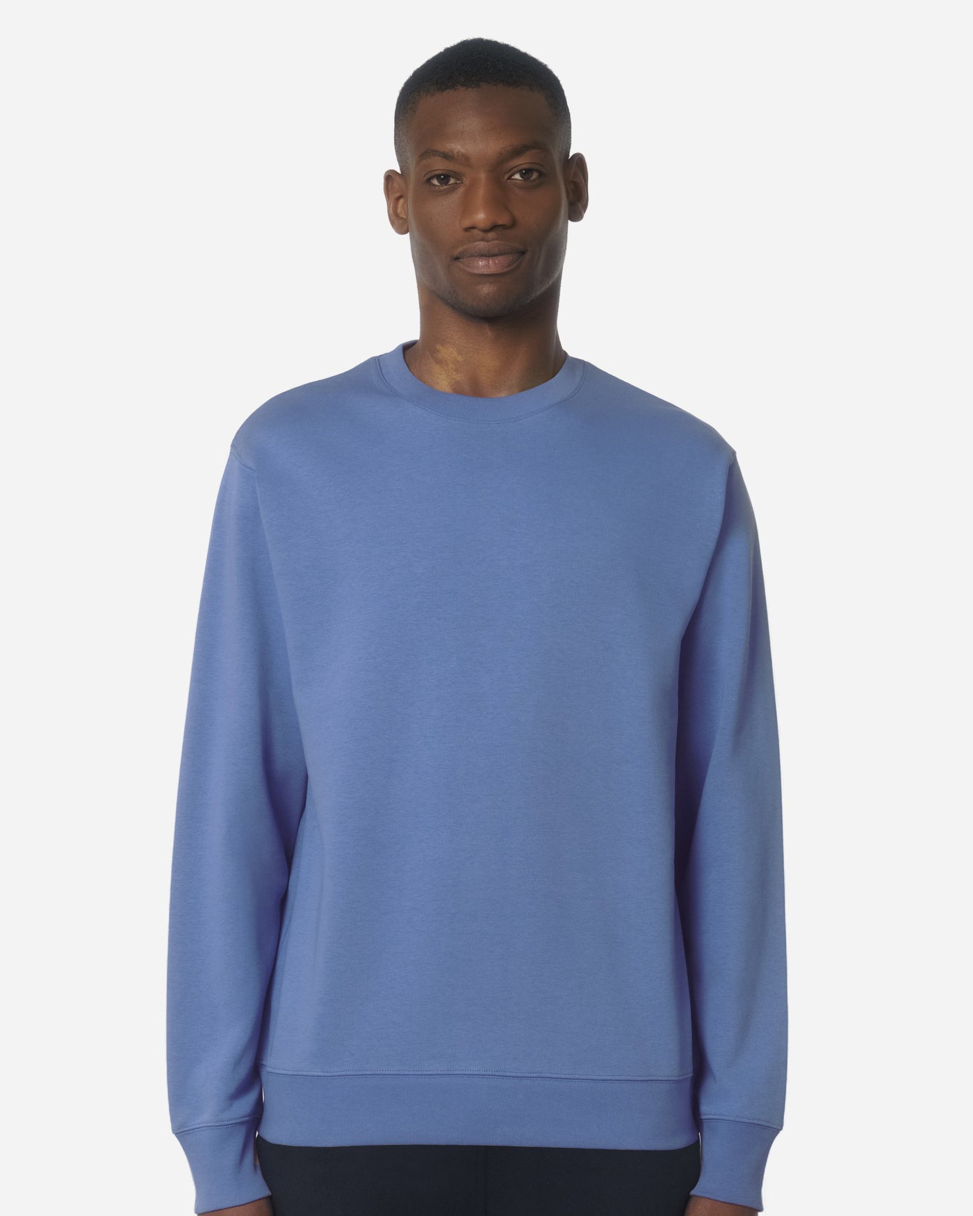 Sweat unisexe Matcher porté, coloris Bright Blue