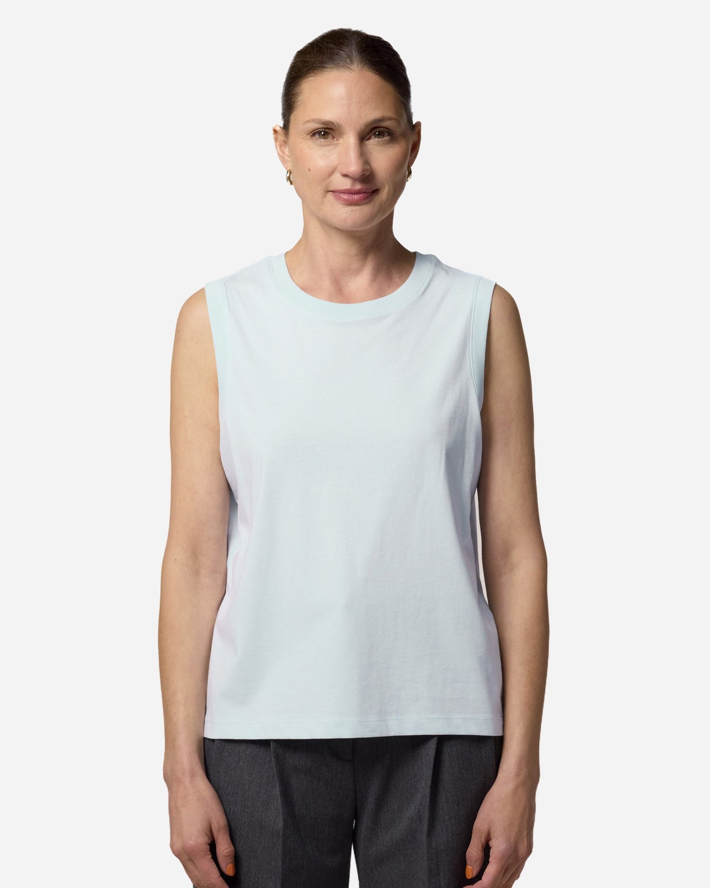 Débardeur femme Stella Mia porté, coloris Blue Ice