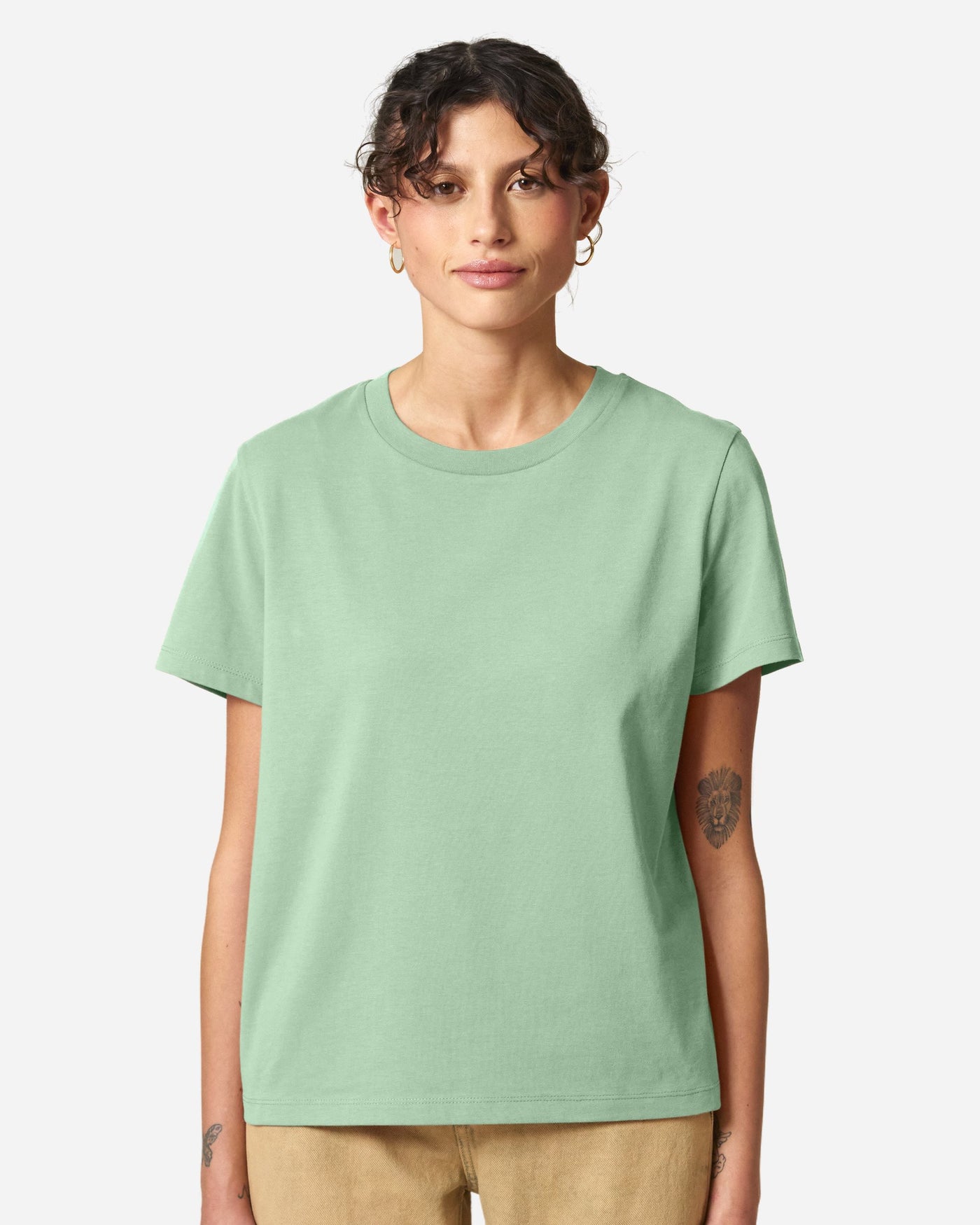 T-shirt femme Stella Muser porté, coloris Misty Jade