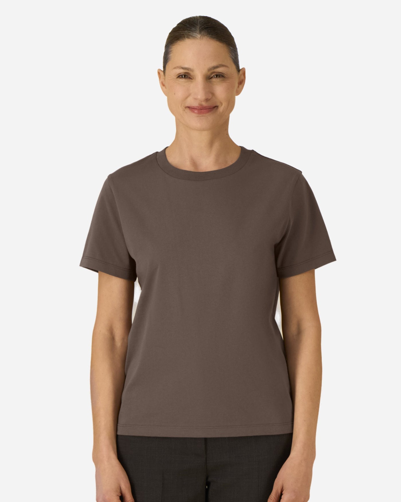 T-shirt femme Stella Muser porté, coloris Mocha
