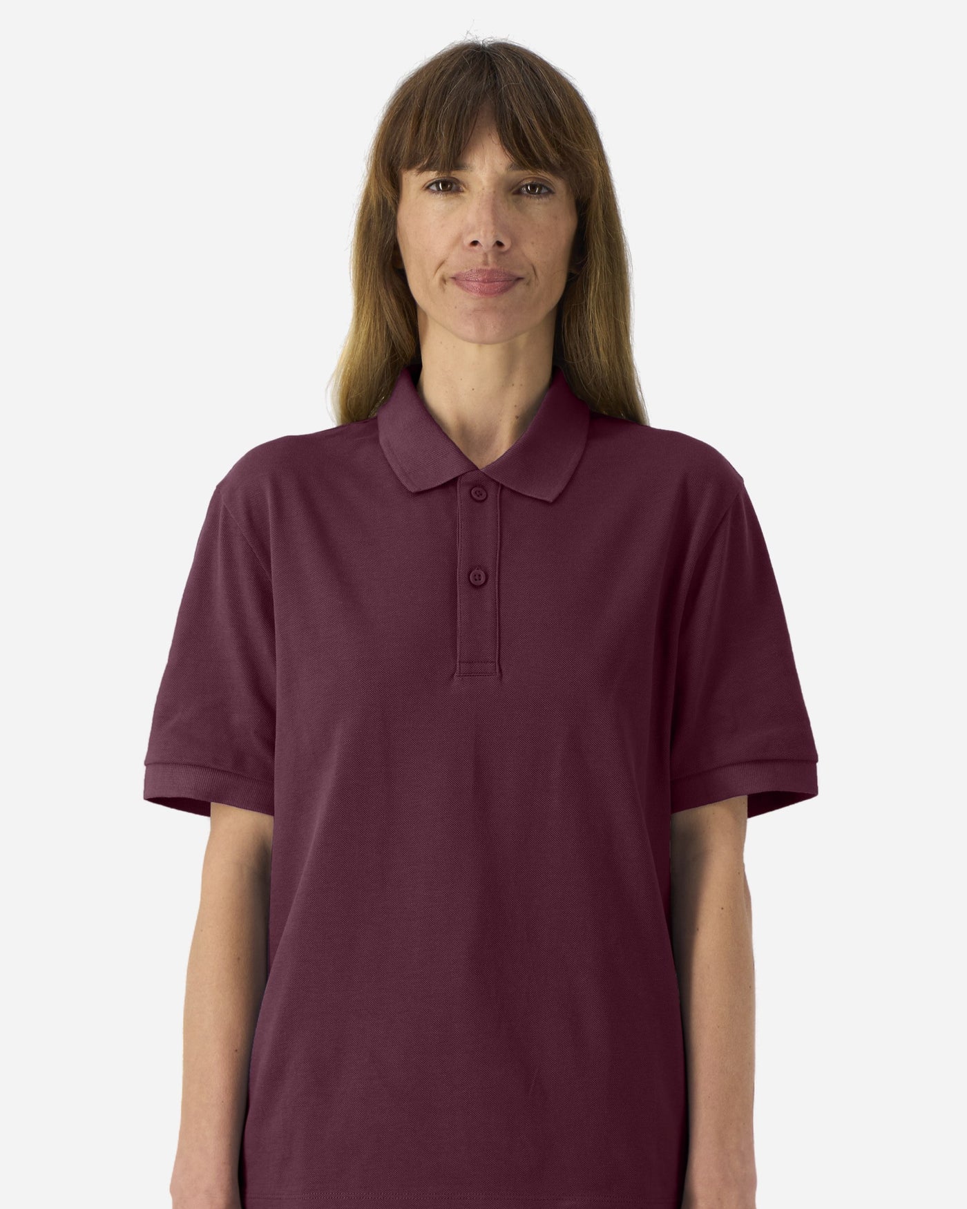 Polo unisexe Prepster 2.0 porté, coloris Deep Plum