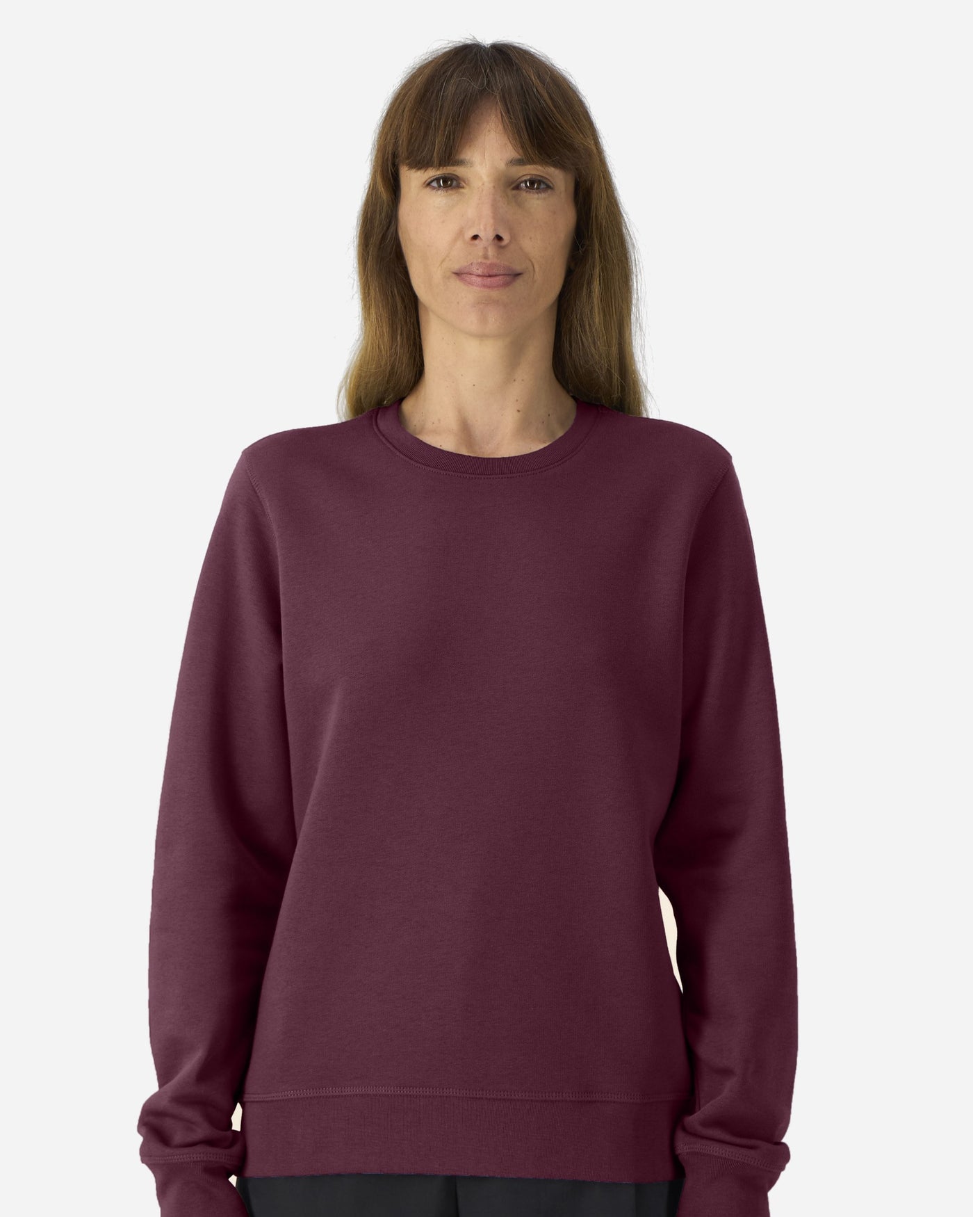 Sweat unisexe Roller porté, coloris Deep Plum