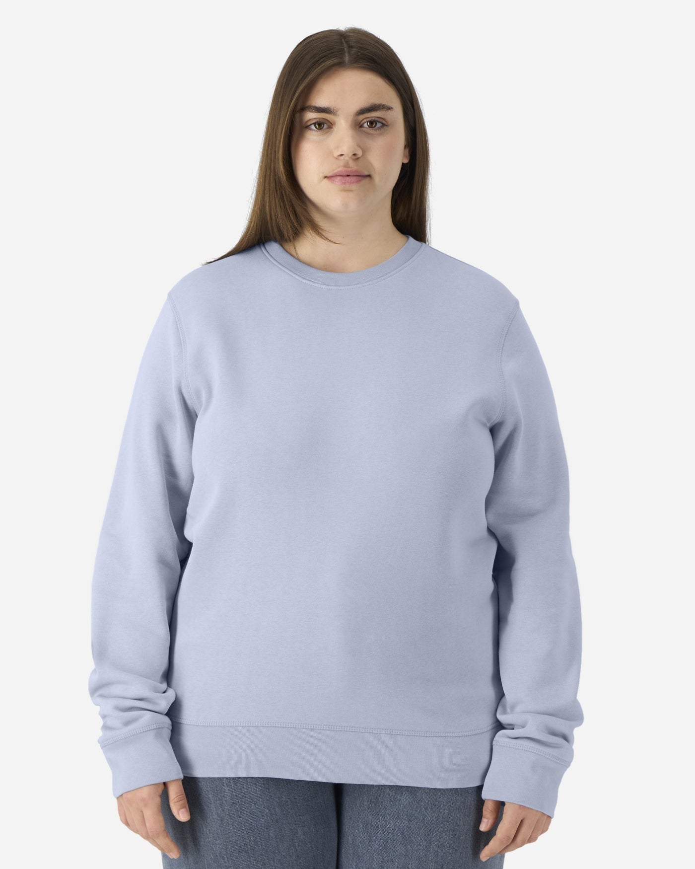 Sweat unisexe Roller porté, coloris Serene Blue