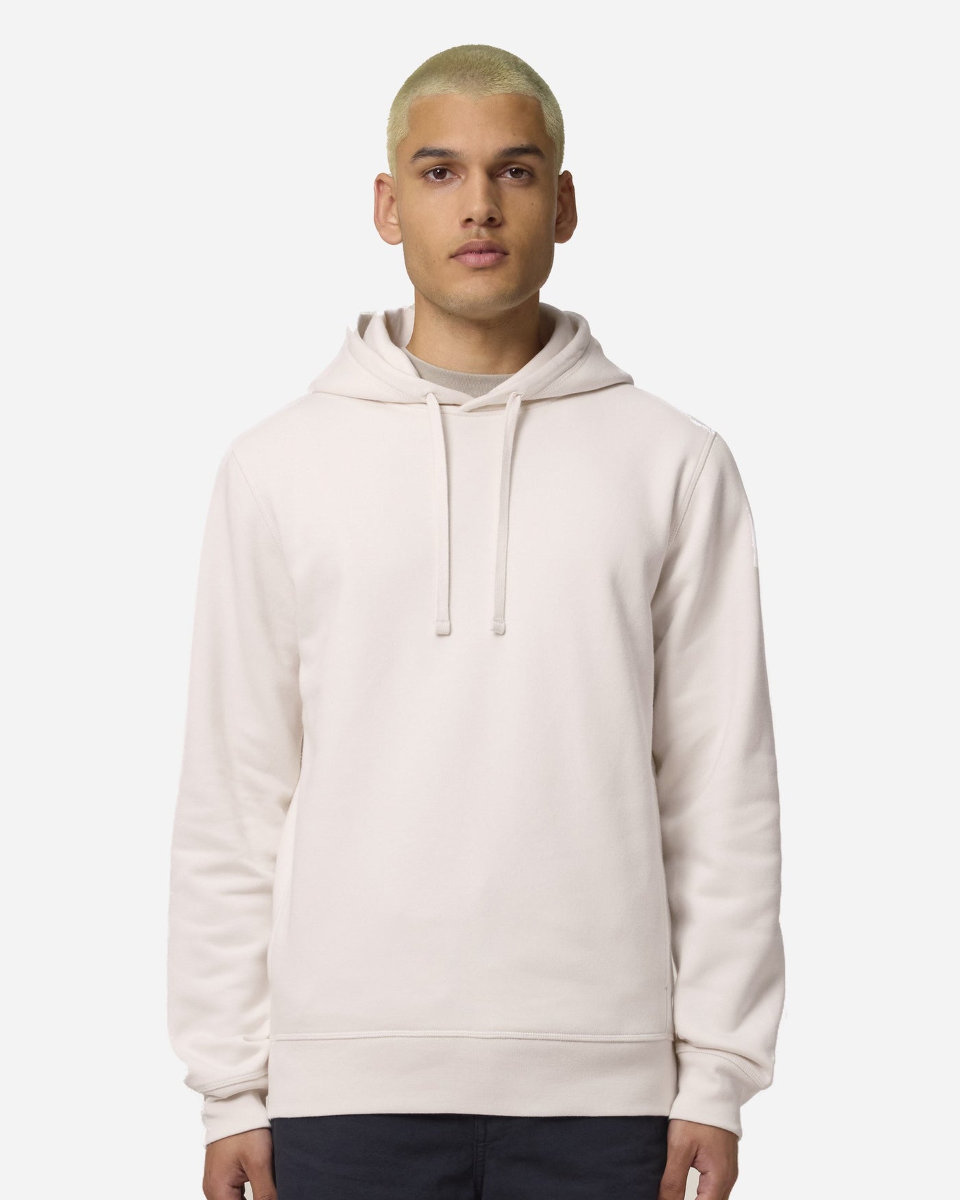 Sweat à capuche unisexe Sounder porté, coloris Vintage White