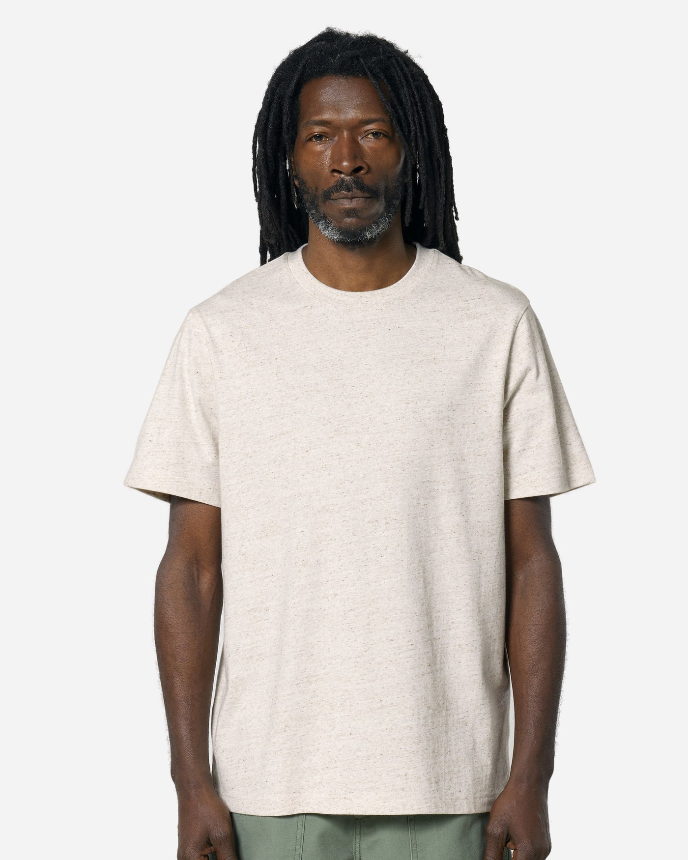 T-shirt unisexe Sparker 2.0 porté, coloris Eco-Heather