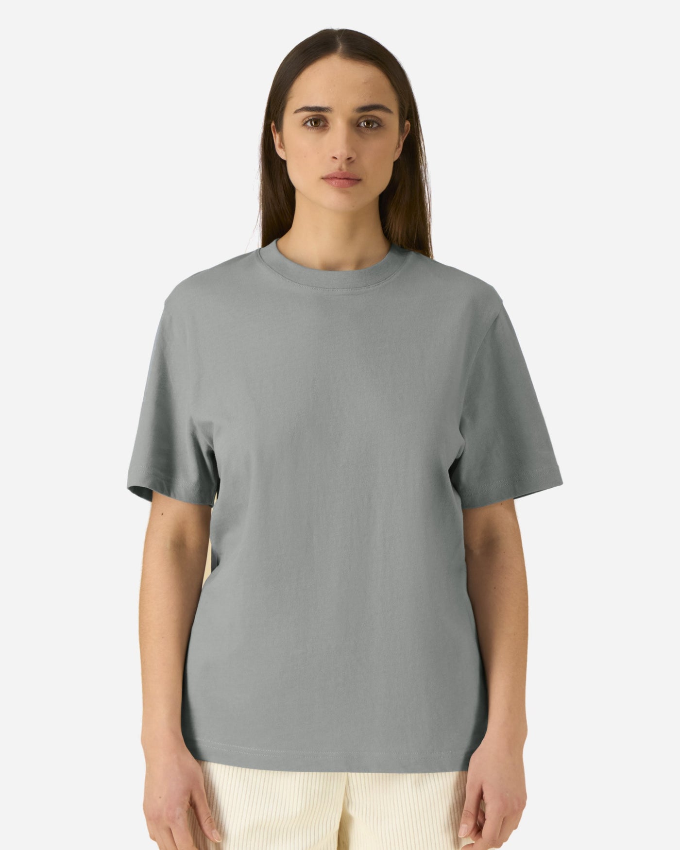 T-shirt unisexe Sparker 2.0 porté, coloris Misty Grey
