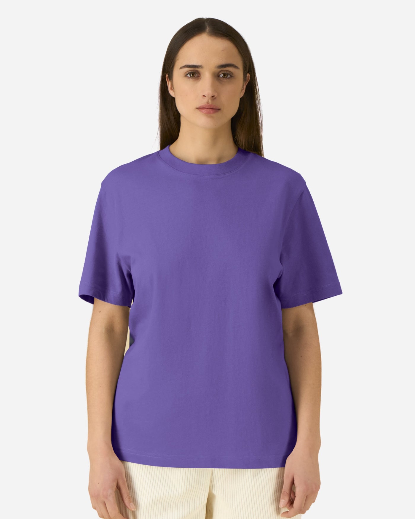 T-shirt unisexe Sparker 2.0 porté, coloris Purple Love