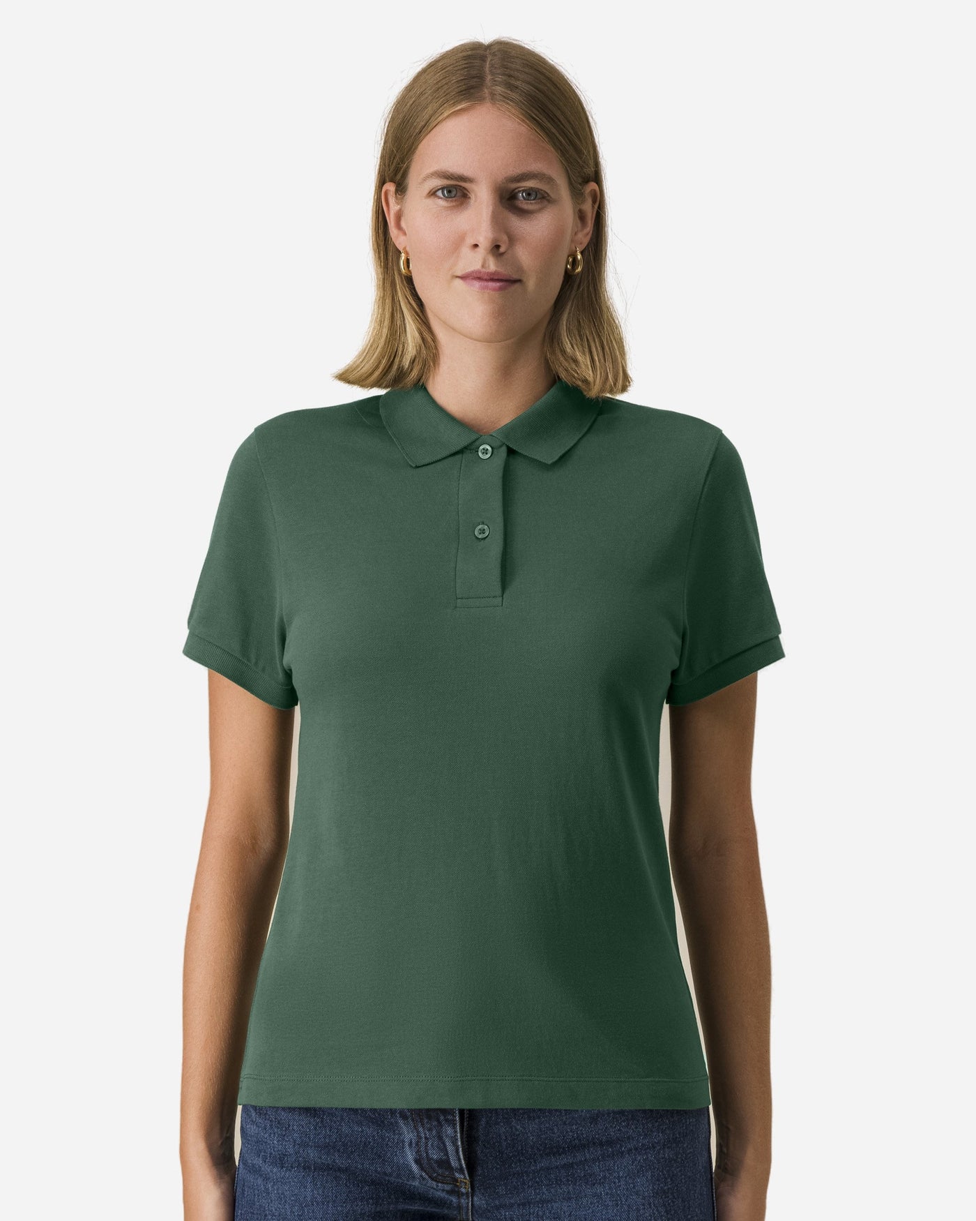 Polo femme Stella Coaster porté, coloris Bottle Green