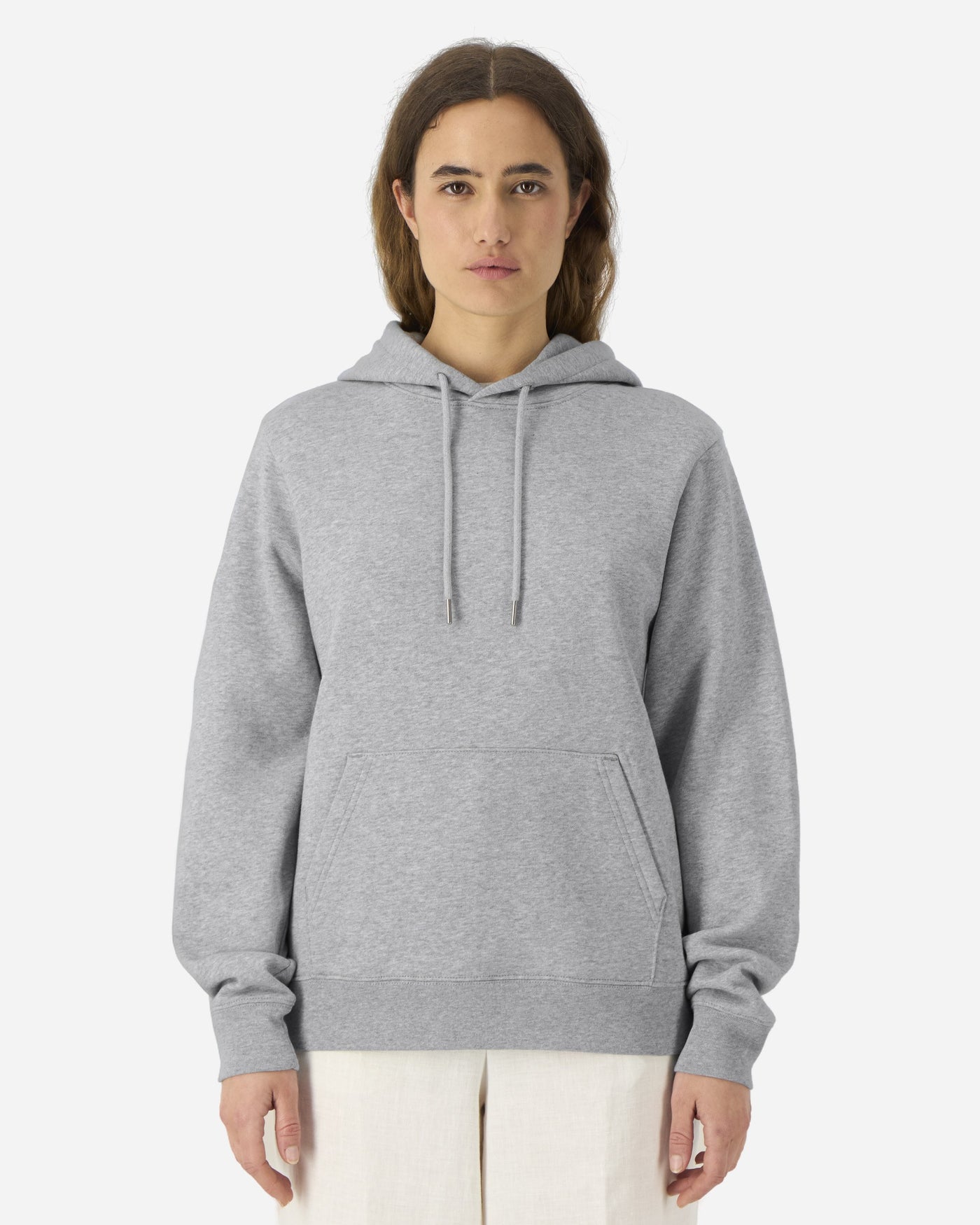 Sweat à capuche femme Stella Gamechanger porté, coloris Heather Grey