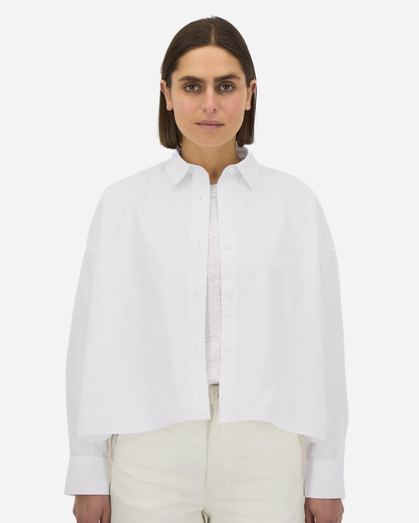 Chemise oversize femme Stella Harper porté, coloris White