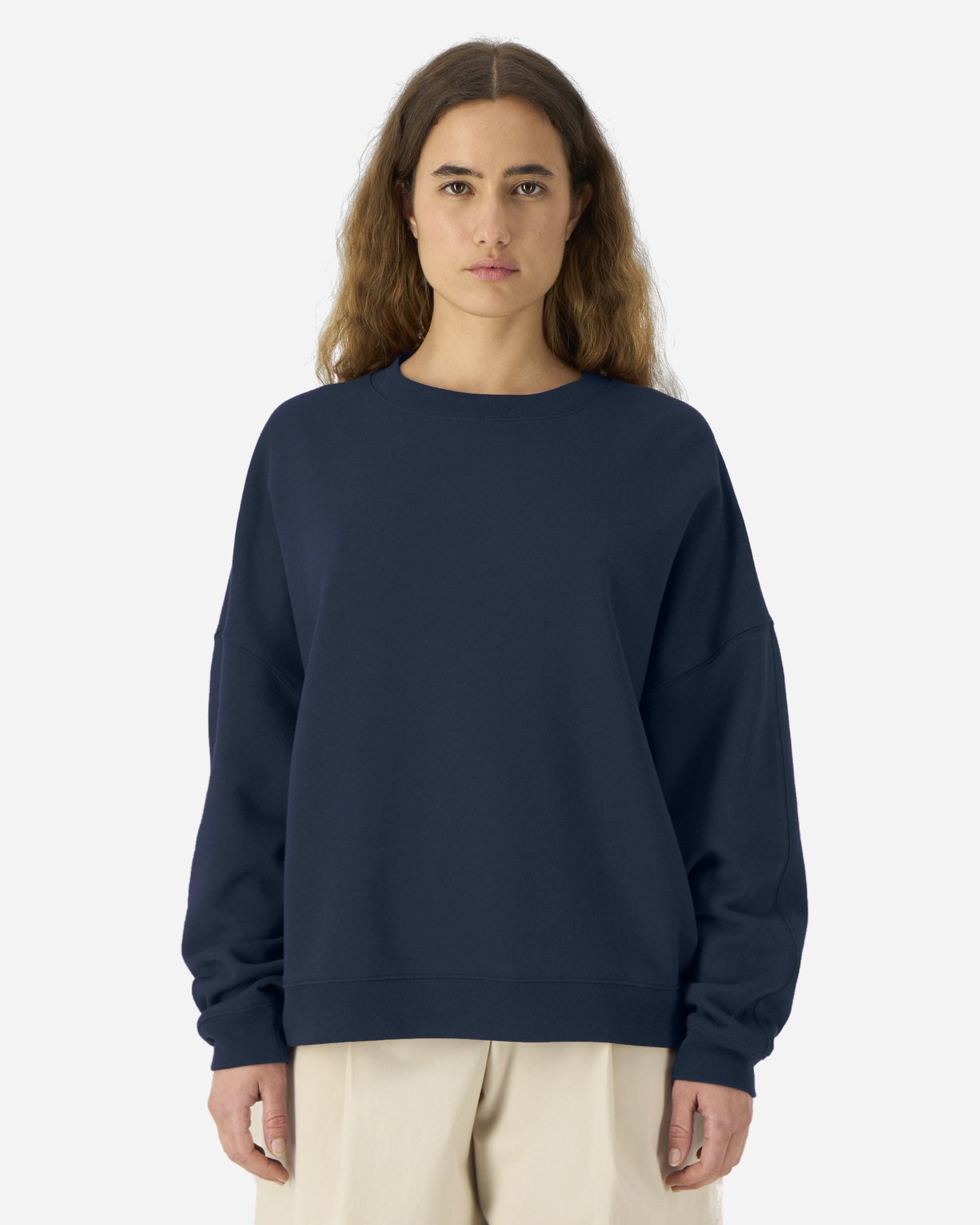 Sweat femme Stella Lianna porté, coloris French Navy