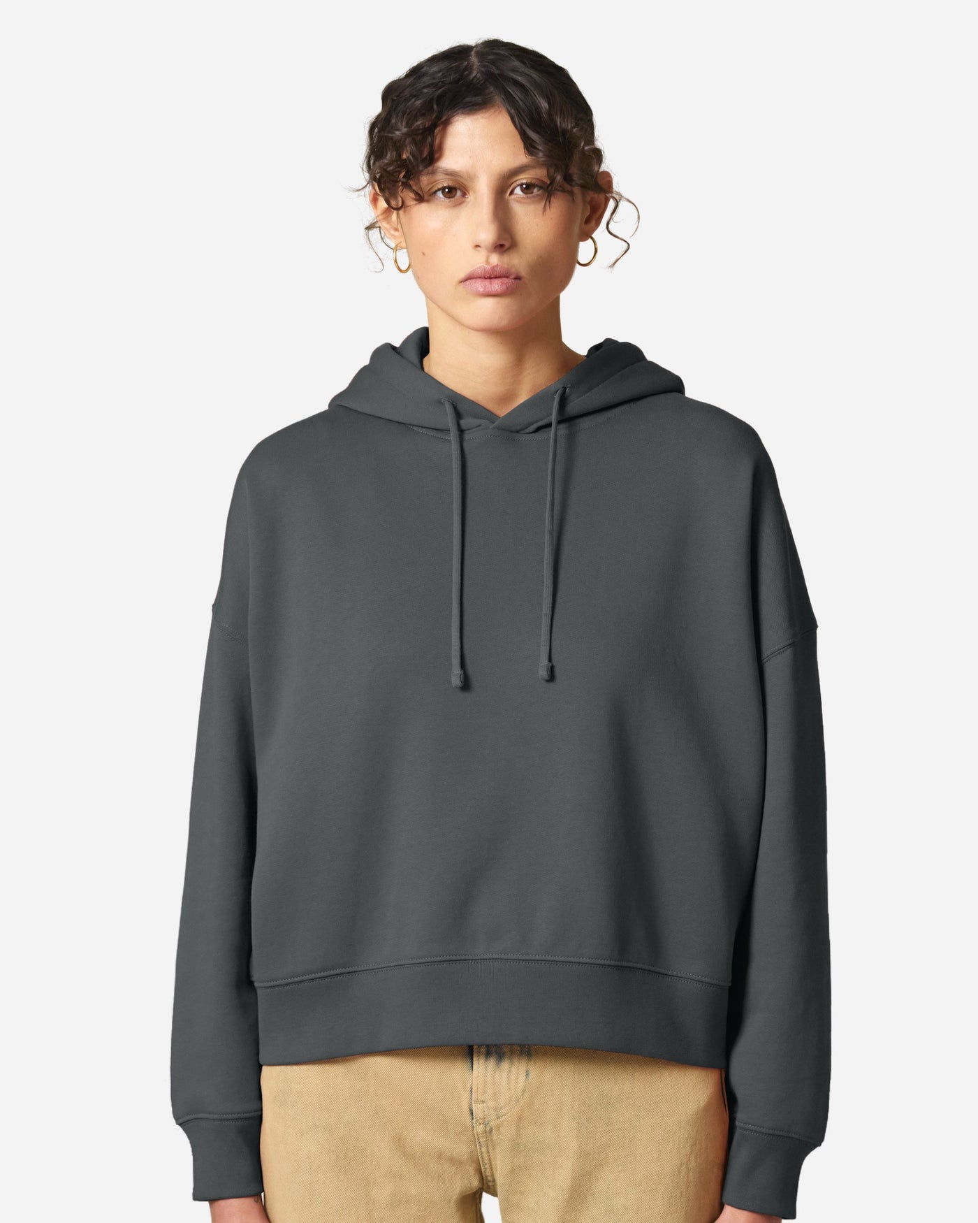 Sweat à capuche femme Stella Nora porté, coloris Anthracite