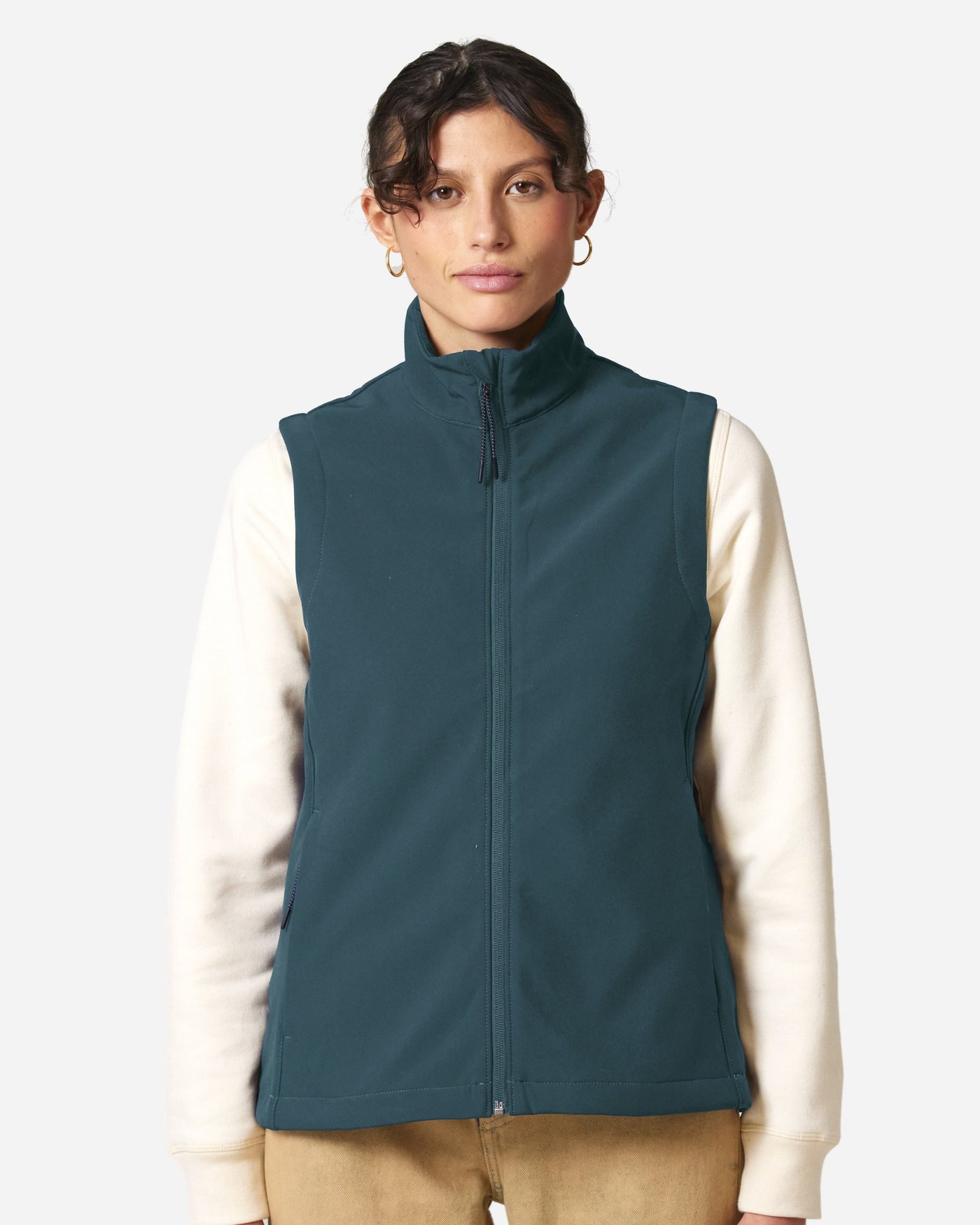 Gilet softshell femme Stella Trail Blazer porté, coloris Stargazer